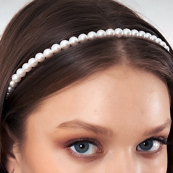 💜10/$25💜NEW White Pearl Bohemian Headband - Picture 7 of 7